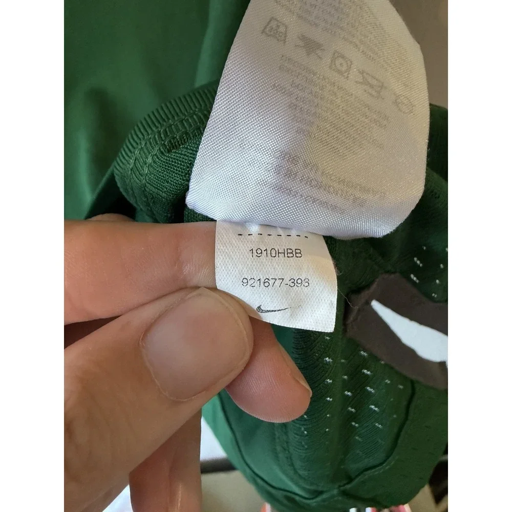 Nike product color